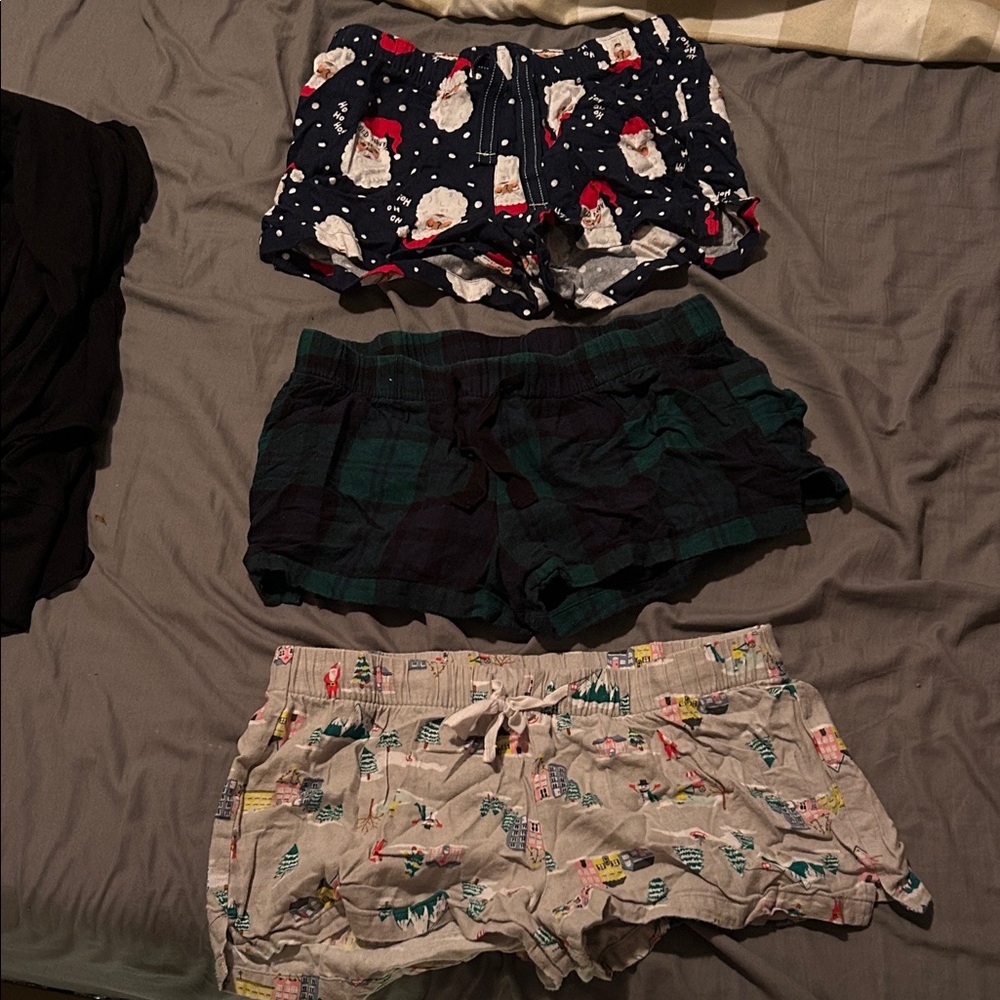 Set of 3 Cozy Lounge Shorts - Holiday & Plaid Prints